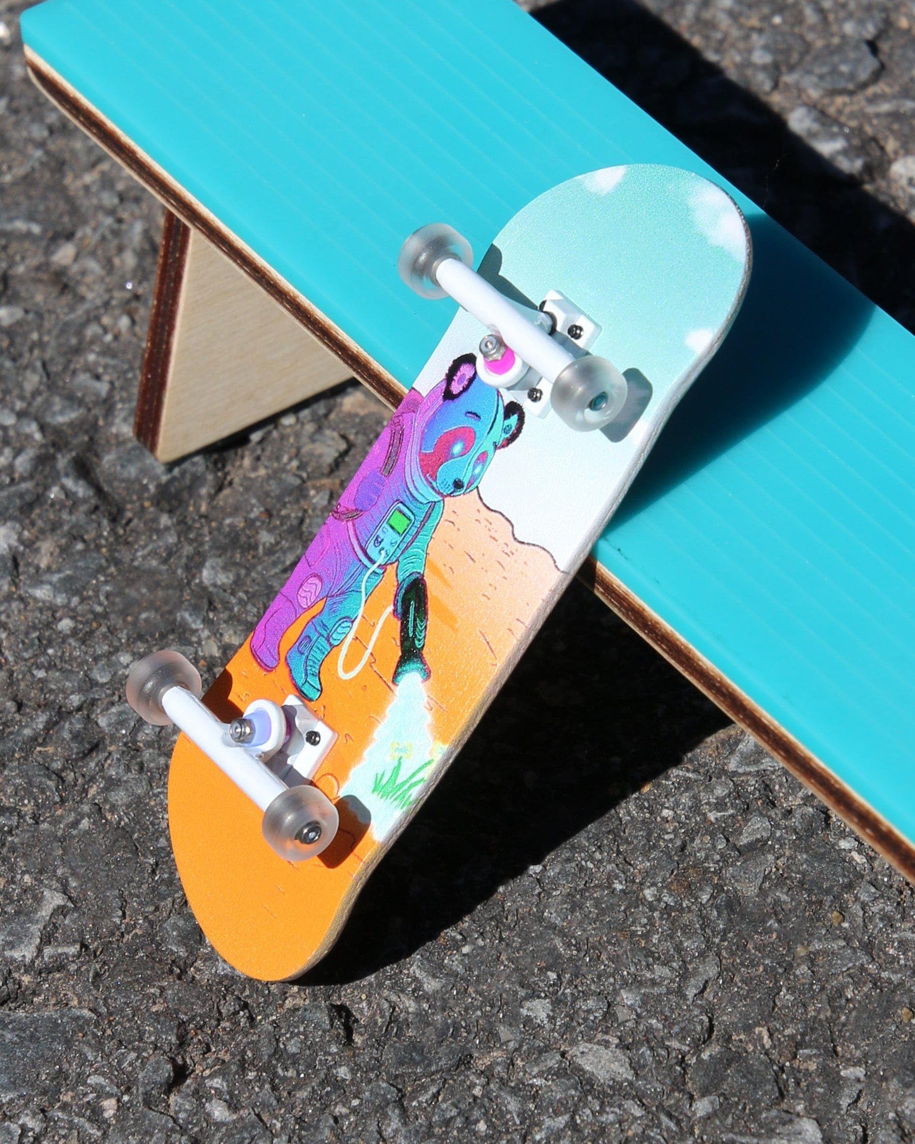 Teak Tuning Real Wear Graphic 32mm Fingerboard Complete - Space Bound Edition - Image 5